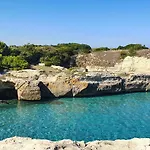 Oasis Park Hotel