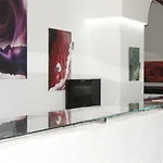 Oasis Park Hotel 3*