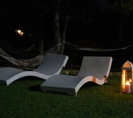 Oasis Park Hotel 3*