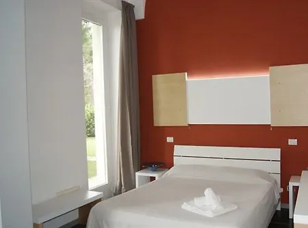 Oasis Park 3*